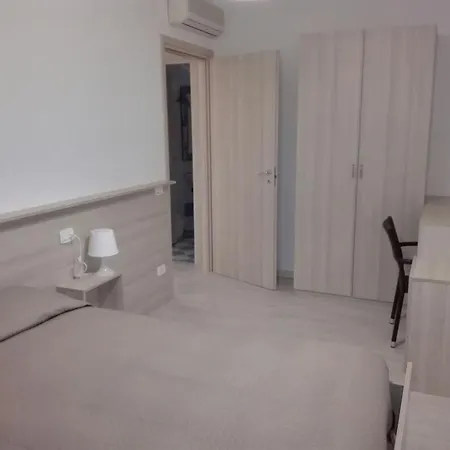 Biancopineta - Marina Bed & Breakfast