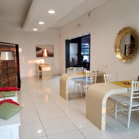 Biancopineta - Marina Bed and breakfast