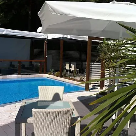 Biancopineta - Marina 4*