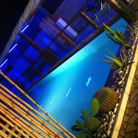 Biancopineta - Marina 4*