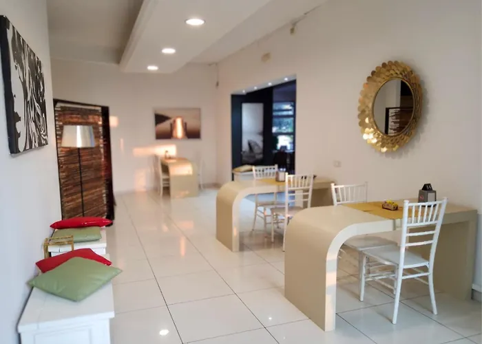 Biancopineta - Marina Bed and Breakfast