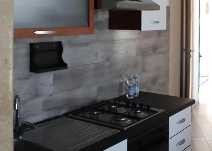 Biancopineta - Marina Bed and Breakfast