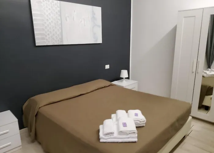 Bed and Breakfast Biancopineta - Marina 4*